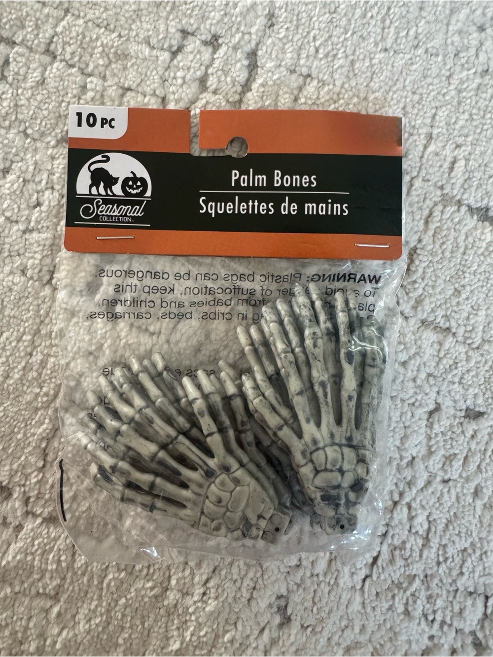 10 Piece Skeleton Hand Palm Bones Decorations Craft Pieces Party Favors Toys